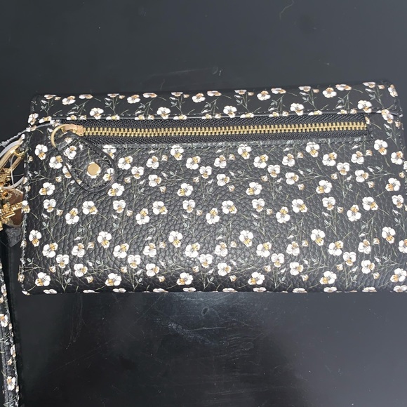 Steve Madden medium Wallet - Picture 2 of 6